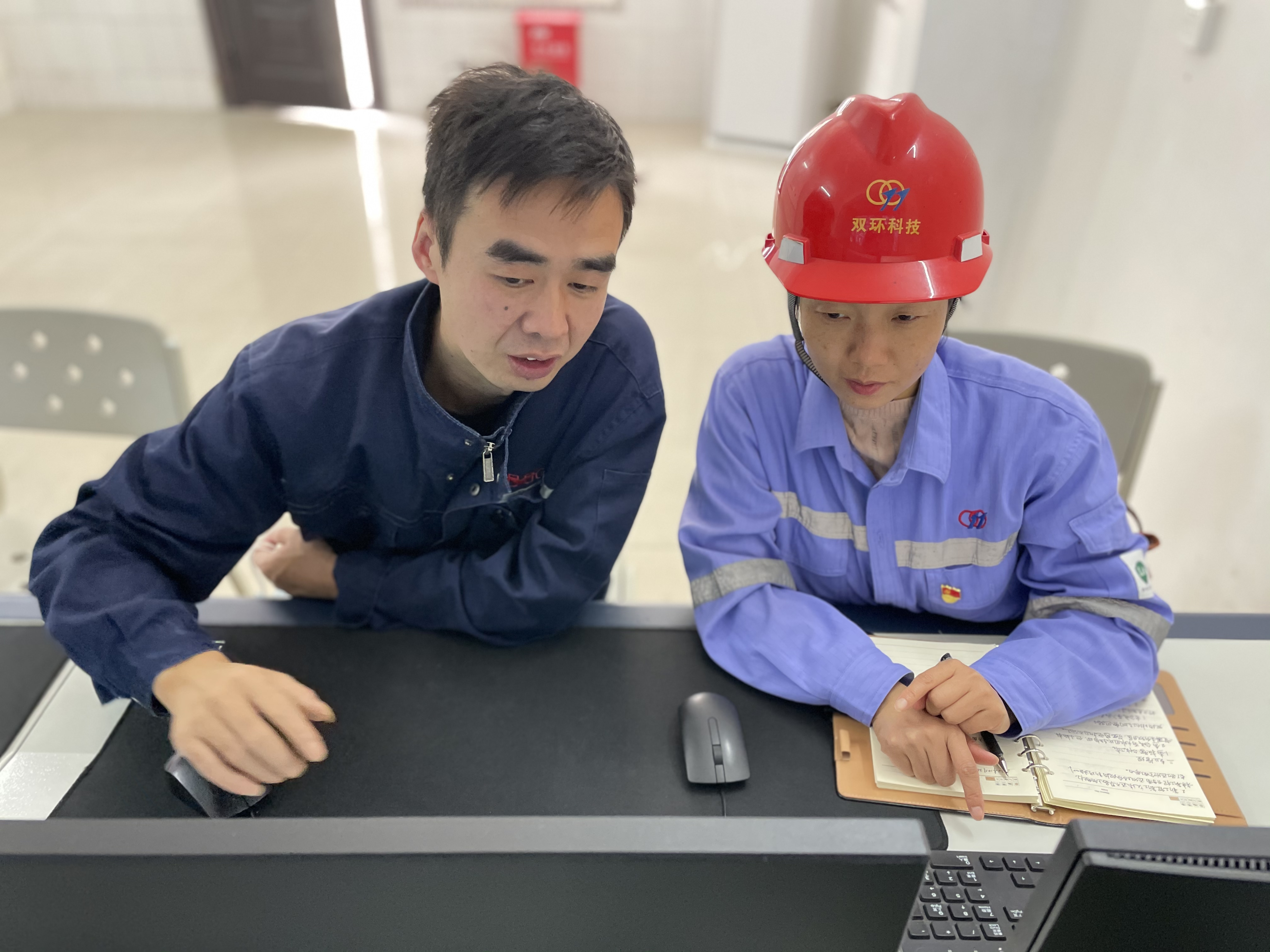 509c46ad8ad3020edf3879bc51f63537.png 509c46ad8ad3020edf3879bc51f63537.png